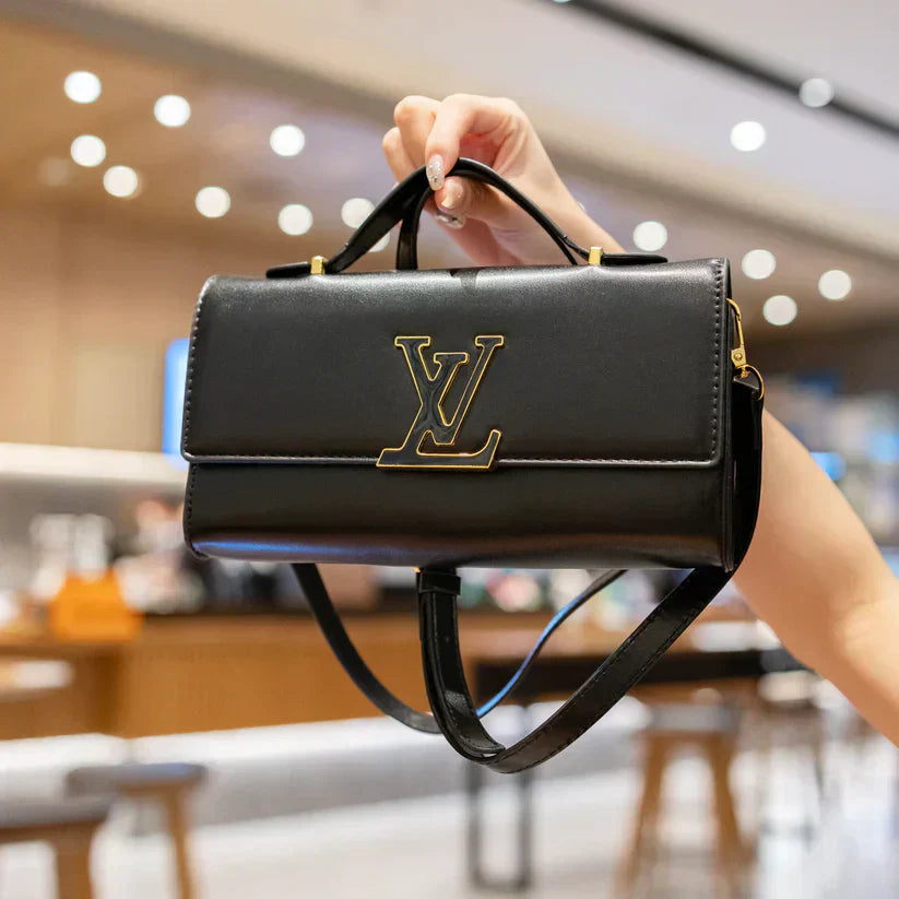 Luxuriöse Lederhandtasche mit Schulterriemen