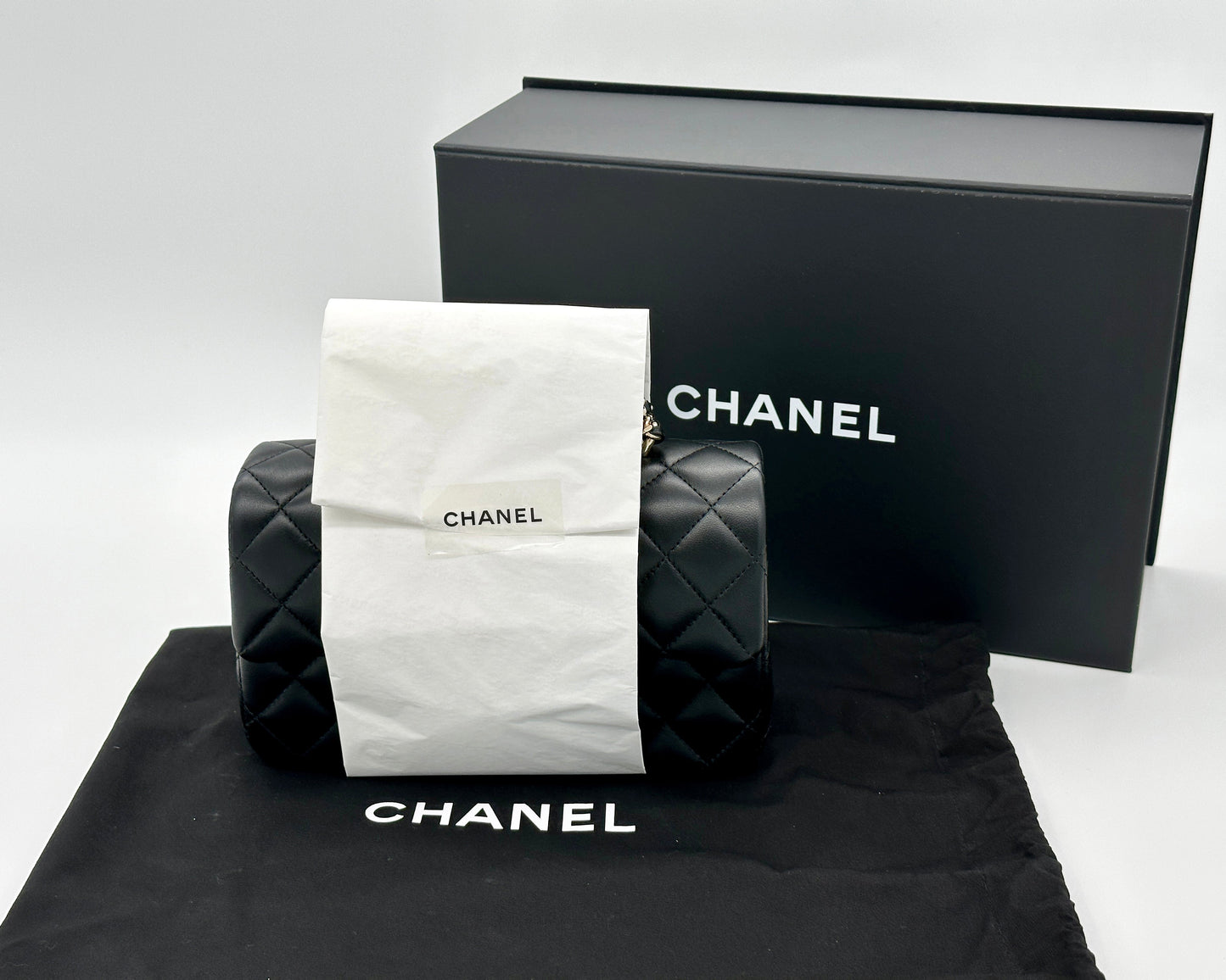 Luxuriöse Mini-Handtasche mit Tragegriff