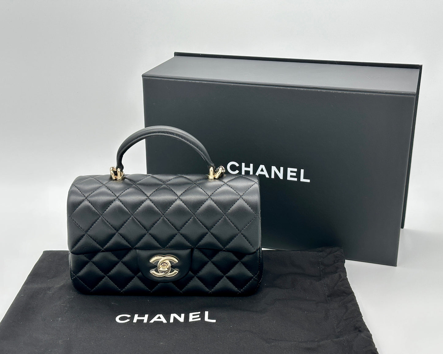 Luxuriöse Mini-Handtasche mit Tragegriff