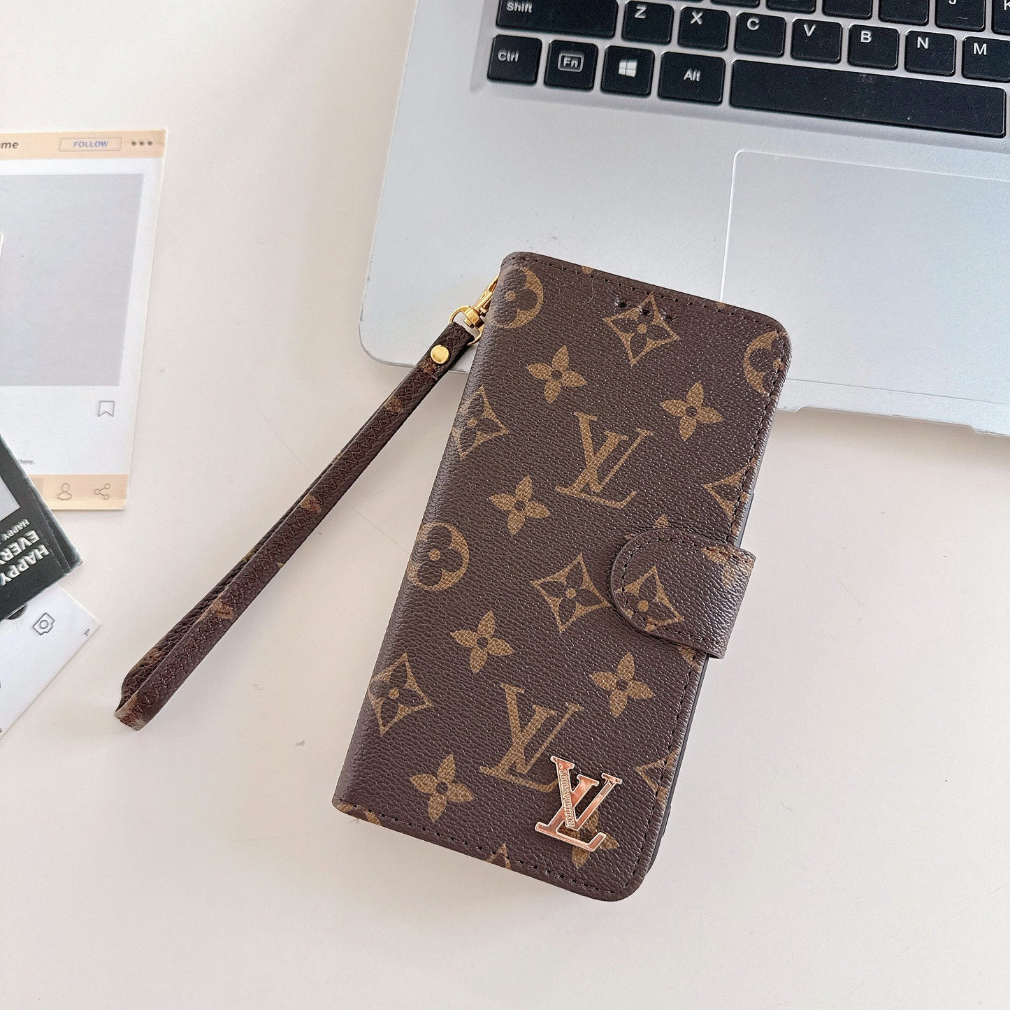 Premium iPhone Wallet-Hülle mit Handschlaufe