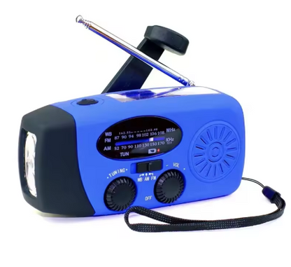 Noodradio Powerbank  Dynamo, Zaklamp & Solar Oplader 4-in-1