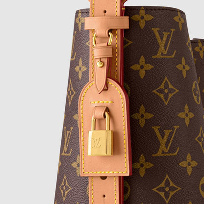 Luxuriöse Monogramm Schultertasche