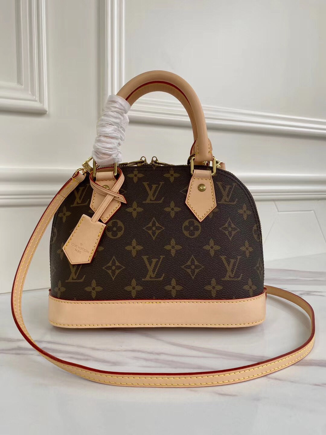 Klassische Monogramm Alma-Bag – Ansicht 1