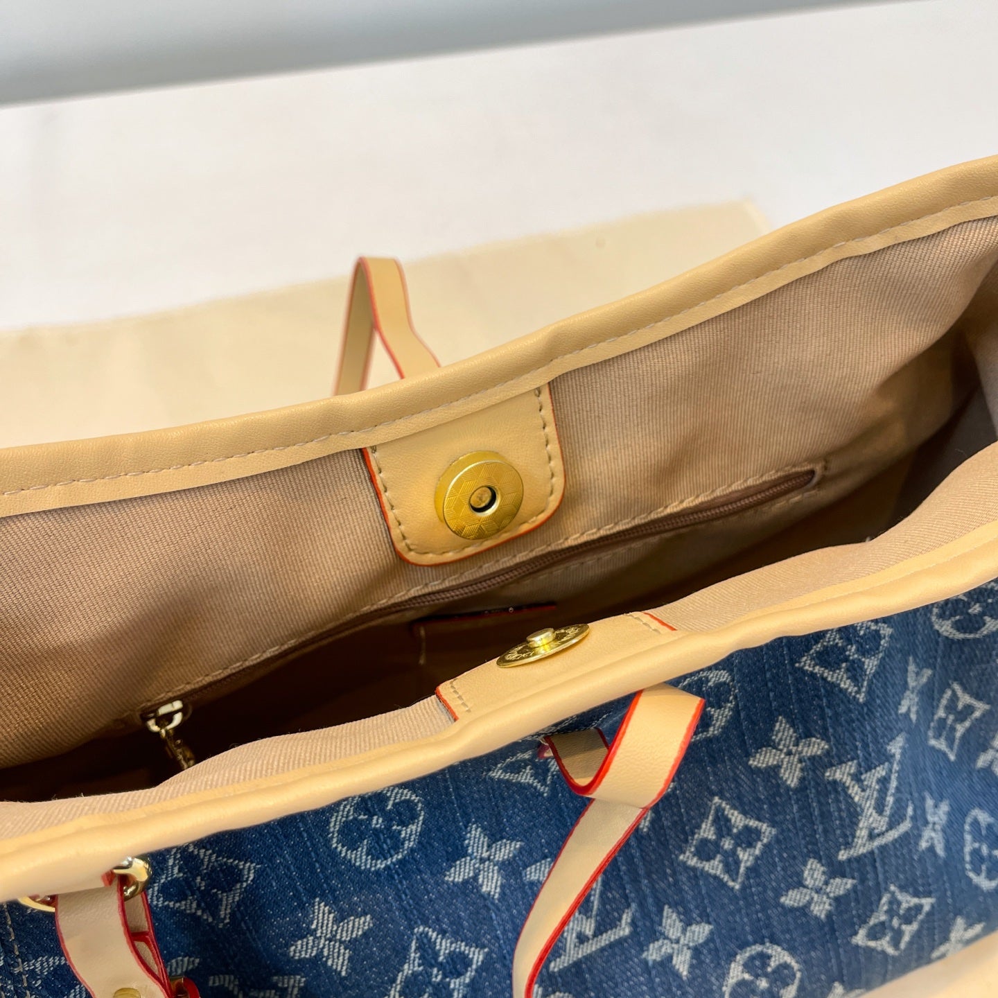 Luxuriöse Denim-Handtasche – Foto 12