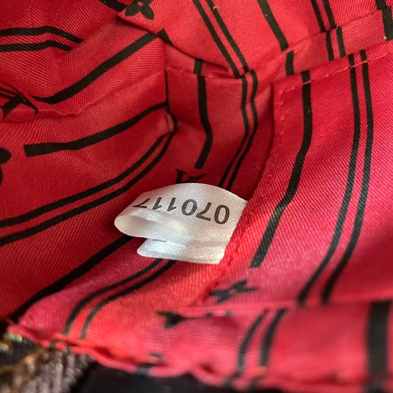 Vintage Monogramm Ketten-Schultertasche – Foto 8