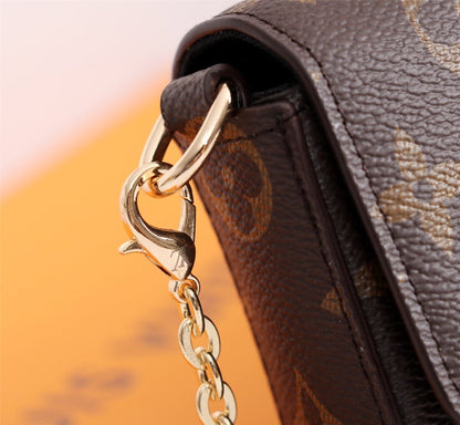 Elegante Pochette mit Kette – Foto 12