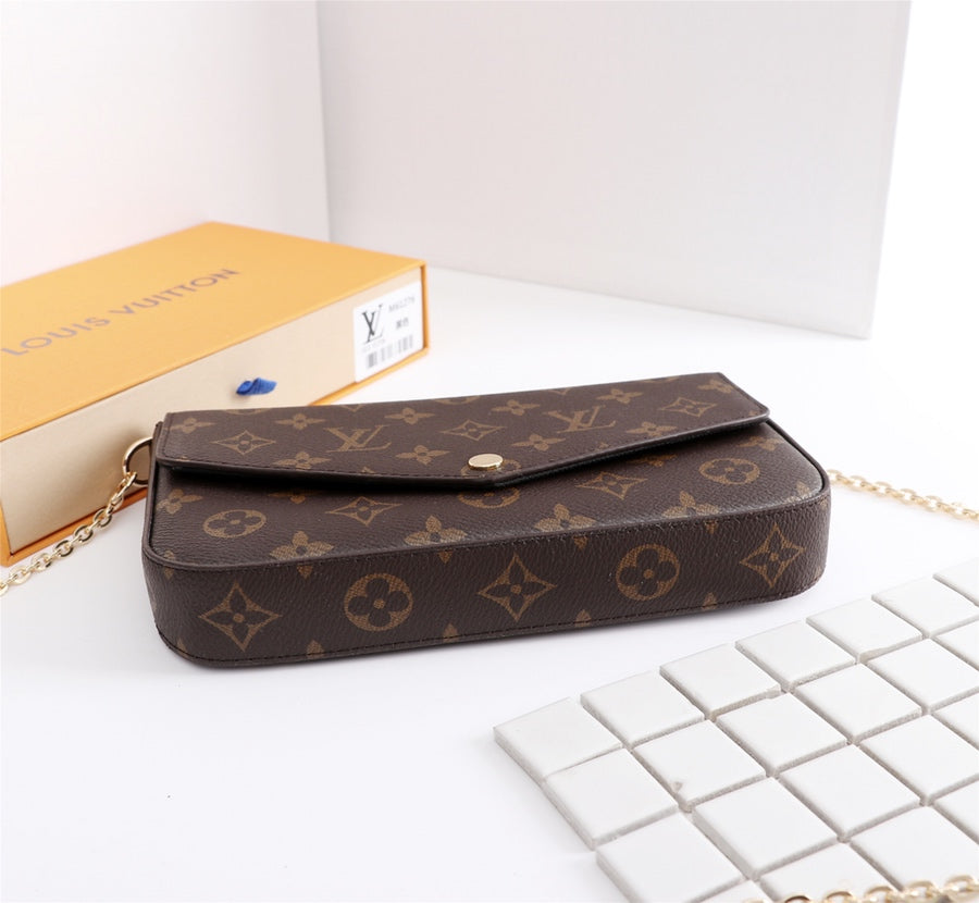 Elegante Pochette mit Kette – Foto 19
