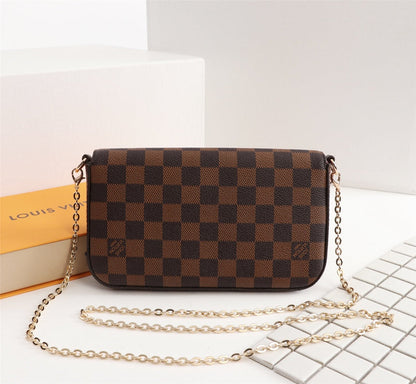 Elegante Pochette mit Kette – Foto 8