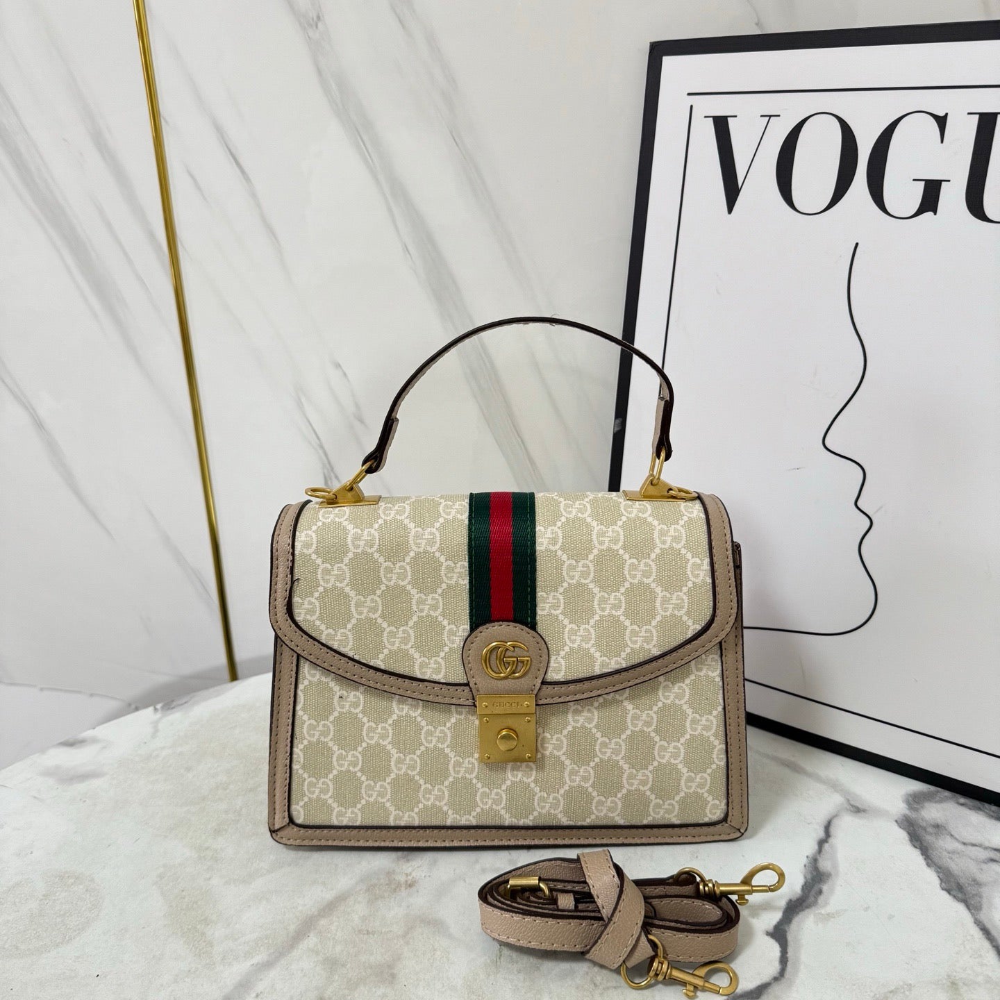 Luxuriöse Monogramm-Leder-Satchel – Foto 2