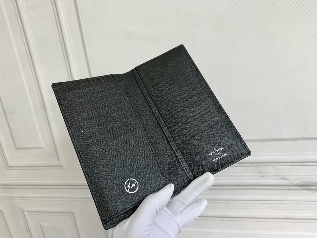 Luxuriöse Wallet-Clutch Schwarz