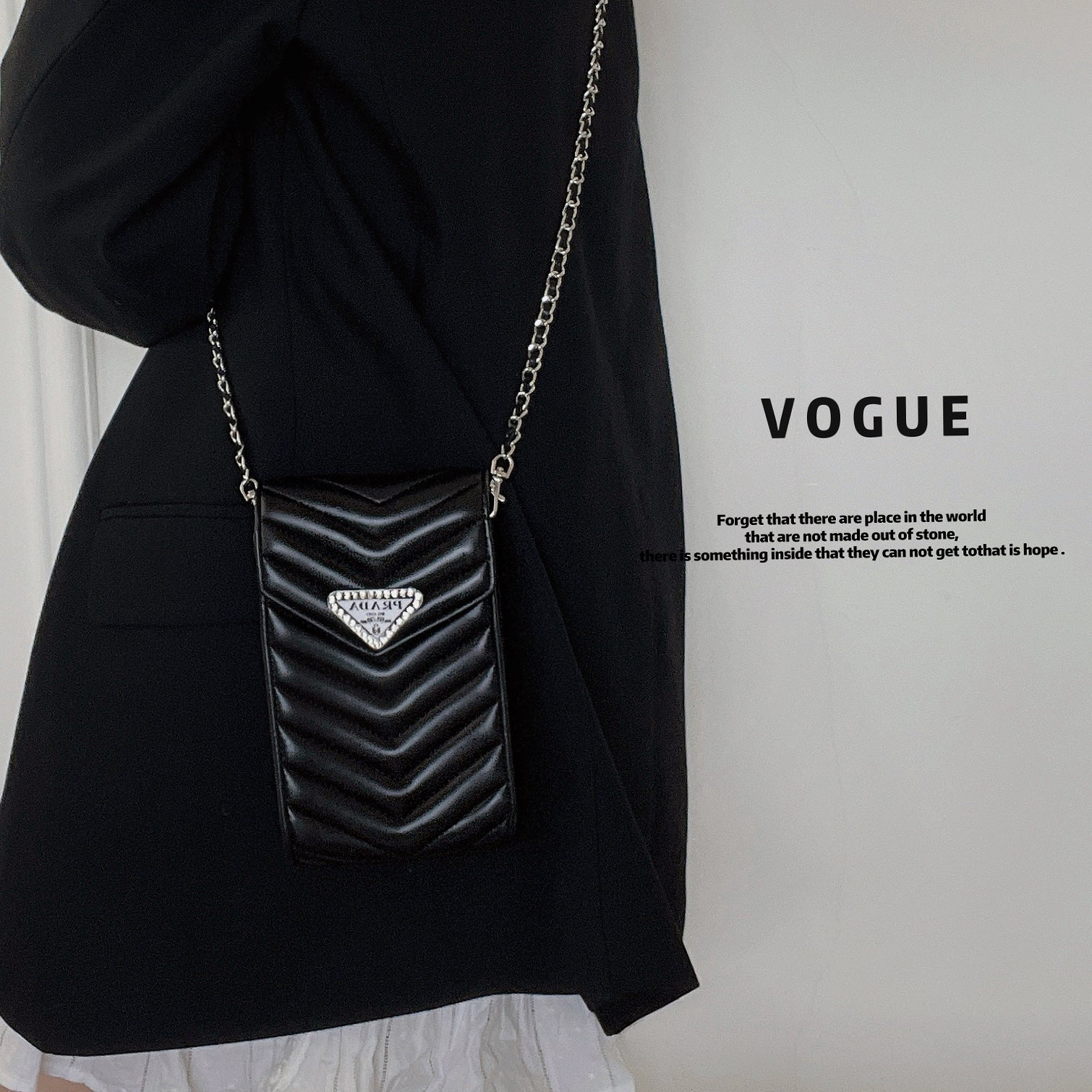 Leder-Handytasche mit Crossbody-Riemen 02