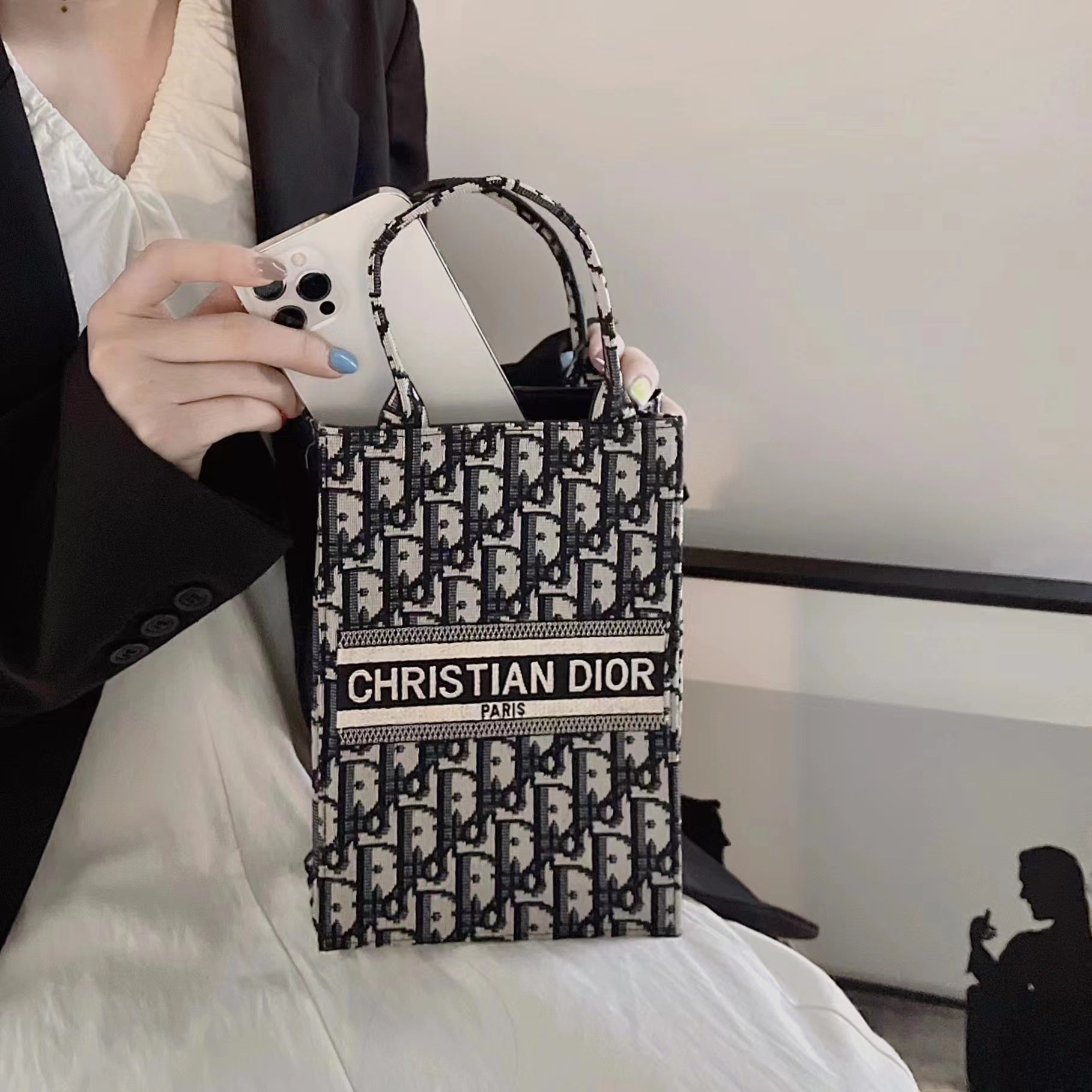 Klassische Tote Bag mit Crossbody-Riemen 03